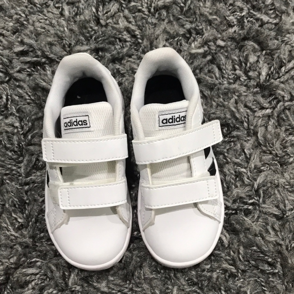 Never worn Adidas sneakers